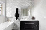 https://images.listonce.com.au/custom/160x/listings/114-brougham-street-eltham-vic-3095/901/01716901_img_14.jpg?e1tK9gqWkYE
