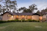 https://images.listonce.com.au/custom/160x/listings/114-brougham-street-eltham-vic-3095/901/01716901_img_19.jpg?4eZqOYbzEhg