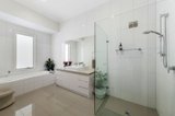 https://images.listonce.com.au/custom/160x/listings/114-eglinton-street-kew-vic-3101/272/00727272_img_06.jpg?jJjbXMuFVxM