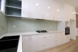 https://images.listonce.com.au/custom/160x/listings/114-evans-st-port-melbourne-vic-3207/477/01949477_img_05.jpg?qHifdLd5oDI