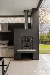 https://images.listonce.com.au/custom/160x/listings/114-fulham-road-alphington-vic-3078/765/01753765_img_11.jpg?K38JJYJeMy0