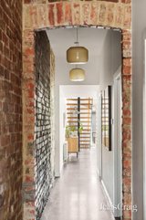 https://images.listonce.com.au/custom/160x/listings/114-gladstone-avenue-northcote-vic-3070/883/01970883_img_03.jpg?X1Z9pw-35vQ