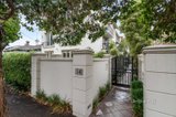 https://images.listonce.com.au/custom/160x/listings/114-highbury-grove-prahran-vic-3181/782/01705782_img_01.jpg?nWLvJ90uTAE