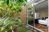https://images.listonce.com.au/custom/160x/listings/114-lansell-road-toorak-vic-3142/887/01893887_img_15.jpg?P_e2iR8lH7g
