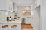 https://images.listonce.com.au/custom/160x/listings/114-olympian-avenue-mount-waverley-vic-3149/006/01585006_img_04.jpg?jjR0SvnmmDY