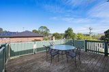 https://images.listonce.com.au/custom/160x/listings/114-rolling-hills-road-chirnside-park-vic-3116/950/01535950_img_10.jpg?HX3waMLvUGc