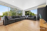 https://images.listonce.com.au/custom/160x/listings/114-sim-street-black-hill-vic-3350/907/01852907_img_05.jpg?AfSeCZzaFjU