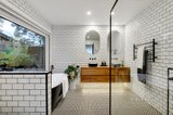 https://images.listonce.com.au/custom/160x/listings/114-thompson-crescent-research-vic-3095/119/01104119_img_09.jpg?8zLx1NK3yis