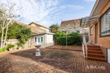 https://images.listonce.com.au/custom/160x/listings/114-wellington-street-kew-vic-3101/540/01913540_img_03.jpg?tV4dGq63XfU