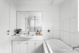 https://images.listonce.com.au/custom/160x/listings/1142-44-clarendon-street-thornbury-vic-3071/776/01916776_img_02.jpg?mmMm9x3bzEE