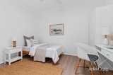 https://images.listonce.com.au/custom/160x/listings/1147-rattray-road-montmorency-vic-3094/986/01807986_img_09.jpg?Rix770X_PqM