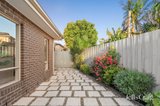 https://images.listonce.com.au/custom/160x/listings/114a-lomond-avenue-kilsyth-vic-3137/306/01843306_img_14.jpg?4_v6WuvAZKE
