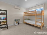 https://images.listonce.com.au/custom/160x/listings/114a-parrs-road-croydon-vic-3136/045/01526045_img_12.jpg?8yv80vT6Cuw