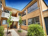 https://images.listonce.com.au/custom/160x/listings/115-addison-street-elwood-vic-3184/769/01793769_img_03.jpg?uz3kJt5bzJo