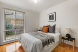 https://images.listonce.com.au/custom/160x/listings/115-ballantyne-street-thornbury-vic-3071/909/00574909_img_05.jpg?peRvKBfYLcc