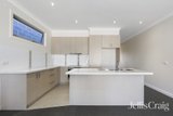 https://images.listonce.com.au/custom/160x/listings/115-chandler-street-parkdale-vic-3195/689/01823689_img_02.jpg?mlXA8UCM9CM
