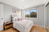 https://images.listonce.com.au/custom/160x/listings/115-faraday-road-croydon-south-vic-3136/229/01637229_img_12.jpg?Tgq60E1MF1o