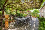 https://images.listonce.com.au/custom/160x/listings/115-gingell-street-castlemaine-vic-3450/939/01740939_img_03.jpg?MV7szgly09U