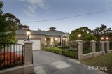 https://images.listonce.com.au/custom/160x/listings/115-glen-park-road-eltham-north-vic-3095/821/01827821_img_20.jpg?lUwxnkI_RCQ