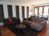 https://images.listonce.com.au/custom/160x/listings/115-lewis-grove-mount-waverley-vic-3149/214/01933214_img_04.jpg?fJ8RdLtfVRw