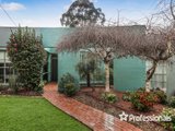 https://images.listonce.com.au/custom/160x/listings/115-lincoln-road-croydon-vic-3136/994/01525994_img_02.jpg?mL_oZPwc3nk