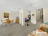 https://images.listonce.com.au/custom/160x/listings/115-lincoln-road-croydon-vic-3136/994/01525994_img_05.jpg?HCvuGuzii60