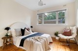 https://images.listonce.com.au/custom/160x/listings/115-mcewan-road-heidelberg-heights-vic-3081/460/01635460_img_09.jpg?nrEMvtkz9sE