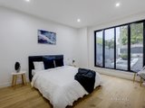 https://images.listonce.com.au/custom/160x/listings/115-moresby-avenue-bulleen-vic-3105/028/01118028_img_07.jpg?Md_ylEKi8lE