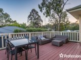 https://images.listonce.com.au/custom/160x/listings/115-mount-view-parade-croydon-vic-3136/387/01526387_img_11.jpg?ozzQt7le6mc