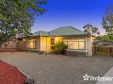 https://images.listonce.com.au/custom/160x/listings/115-mount-view-parade-croydon-vic-3136/387/01526387_img_14.jpg?oN3pZ7TFajo