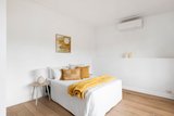 https://images.listonce.com.au/custom/160x/listings/115-nepean-street-greensborough-vic-3088/961/01725961_img_10.jpg?uLbmEeK0UXc