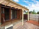 https://images.listonce.com.au/custom/160x/listings/115-norman-road-croydon-vic-3136/215/01525215_img_03.jpg?62W2l4oZ6s4