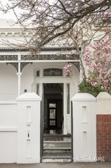 https://images.listonce.com.au/custom/160x/listings/115-osborne-street-south-yarra-vic-3141/351/01767351_img_11.jpg?XdoxD6TEVtA