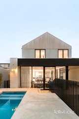https://images.listonce.com.au/custom/160x/listings/115-roberts-street-northcote-vic-3070/872/01812872_img_25.jpg?AeBPHTnFUH8