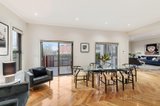 https://images.listonce.com.au/custom/160x/listings/115-somerset-road-glen-iris-vic-3146/555/00811555_img_03.jpg?hniIdMXkEpE