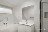 https://images.listonce.com.au/custom/160x/listings/115-the-grange-templestowe-vic-3106/240/01977240_img_07.jpg?oK2k_2z_ibk