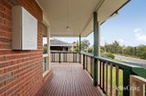 https://images.listonce.com.au/custom/160x/listings/115-victoria-road-chirnside-park-vic-3116/382/01980382_img_09.jpg?lCbAFaZ-feM
