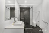 https://images.listonce.com.au/custom/160x/listings/1151-lusher-road-croydon-vic-3136/796/01949796_img_05.jpg?h-NIIr_ogGY