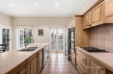 https://images.listonce.com.au/custom/160x/listings/1158-burke-road-balwyn-north-vic-3104/551/01421551_img_10.jpg?ZmyxwPma9yw