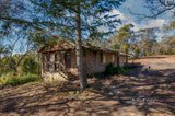 https://images.listonce.com.au/custom/160x/listings/1158-eltham-yarra-glen-road-christmas-hills-vic-3775/965/01556965_img_05.jpg?OM8TQW9RJhc