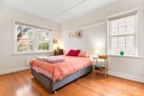 https://images.listonce.com.au/custom/160x/listings/116-20-york-street-st-kilda-west-vic-3182/272/01933272_img_03.jpg?G9OagmrsBy4