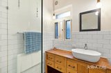 https://images.listonce.com.au/custom/160x/listings/116-20-york-street-st-kilda-west-vic-3182/272/01933272_img_06.jpg?bHL15rbHbkk
