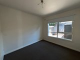 https://images.listonce.com.au/custom/160x/listings/116-8-stafford-street-herne-hill-vic-3218/072/01620072_img_08.jpg?mQYivkttEDo