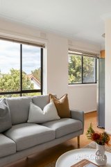 https://images.listonce.com.au/custom/160x/listings/116-arthur-street-fairfield-vic-3078/884/01830884_img_04.jpg?rfRN4Xz678I