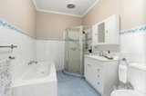 https://images.listonce.com.au/custom/160x/listings/116-bond-street-ivanhoe-vic-3079/313/01774313_img_06.jpg?oFl-4I19sO8