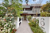 https://images.listonce.com.au/custom/160x/listings/116-claire-street-mckinnon-vic-3204/658/01808658_img_11.jpg?Qjzb5bl1H2Q