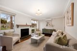 https://images.listonce.com.au/custom/160x/listings/116-esther-crescent-mooroolbark-vic-3138/951/01929951_img_02.jpg?M9KoW3D6Wjc