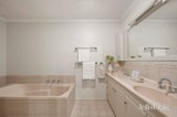 https://images.listonce.com.au/custom/160x/listings/116-esther-crescent-mooroolbark-vic-3138/951/01929951_img_13.jpg?LYZzp4uabqo