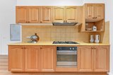 https://images.listonce.com.au/custom/160x/listings/116-evan-street-box-hill-north-vic-3129/525/01661525_img_08.jpg?NxfekBf83z4