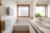 https://images.listonce.com.au/custom/160x/listings/116-franklin-road-doncaster-east-vic-3109/587/01978587_img_07.jpg?a0zdkEc6PkI